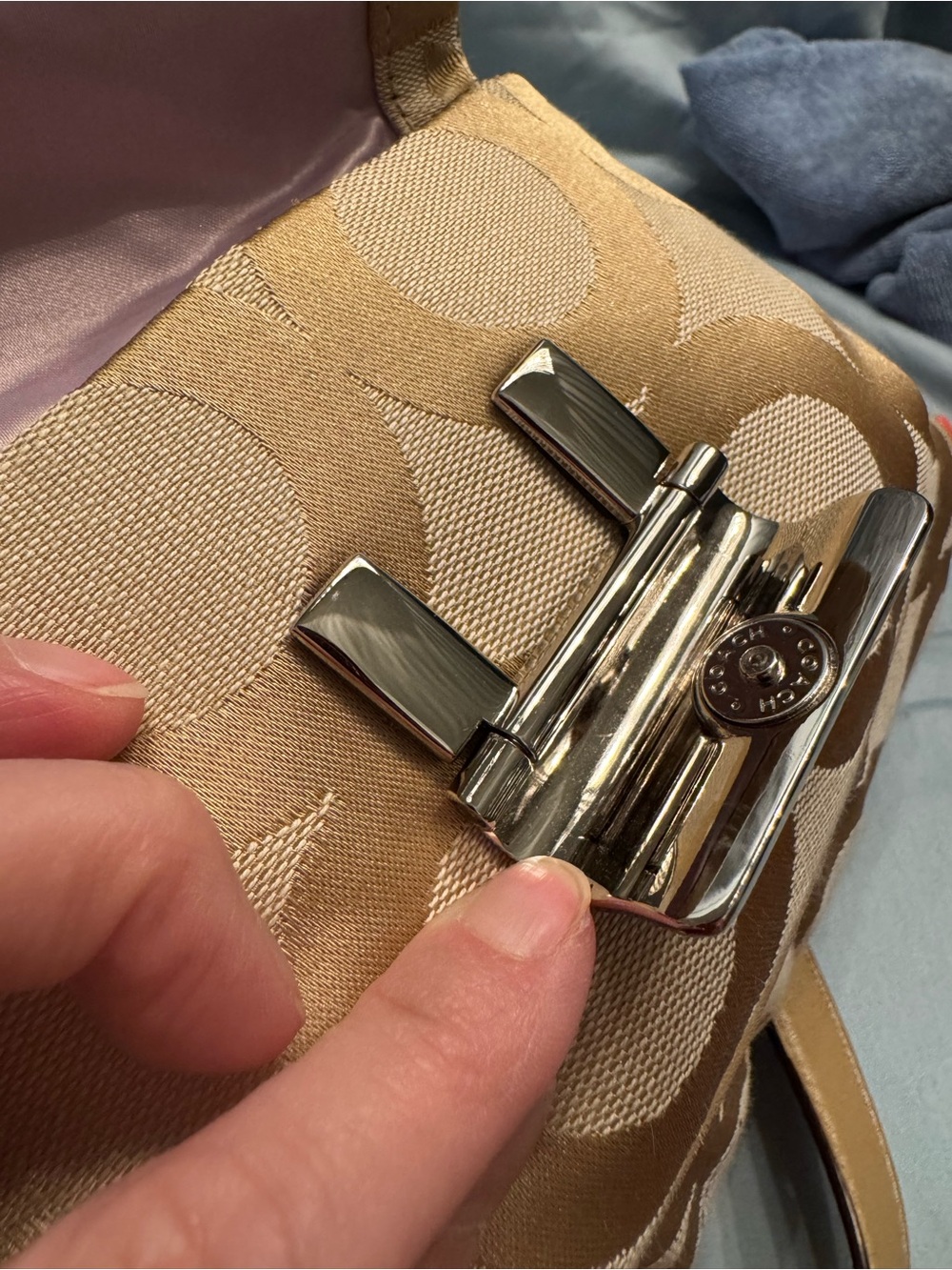 Coach Kristin Signature Op Art Hobo / Shoulder Bag - Picture 9 of 15